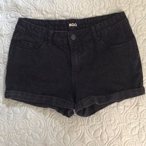 BDG Black Mid Rise Alexa Shorts Size 30